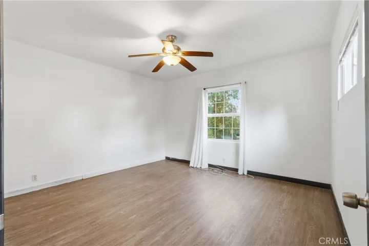 5345 Don Pio Drive, Woodland Hills, California 91364