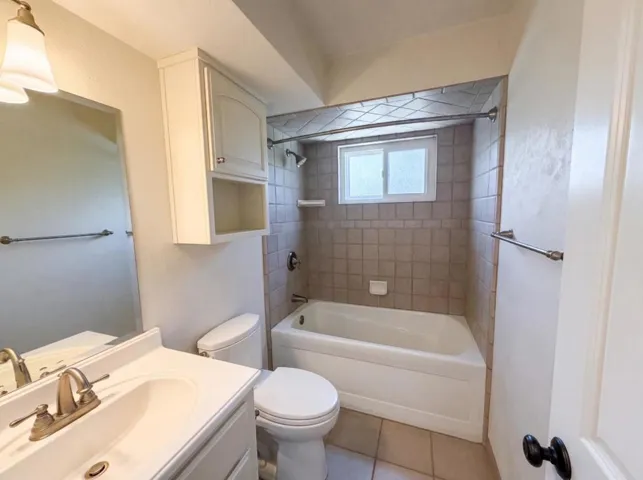 12007 Torrey Pines Drive, Auburn, California 95602