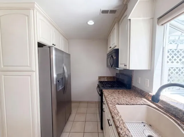 12007 Torrey Pines Drive, Auburn, California 95602