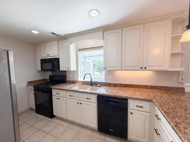 12007 Torrey Pines Drive, Auburn, California 95602