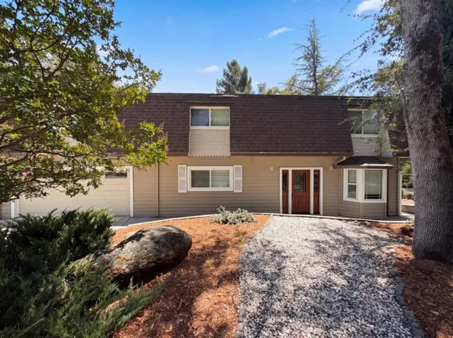 12007 Torrey Pines Drive, Auburn, California 95602