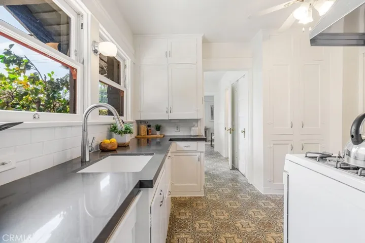 1630 Rose Villa, Pasadena, California 91106