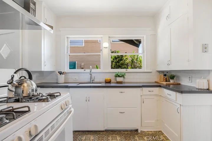 1630 Rose Villa, Pasadena, California 91106