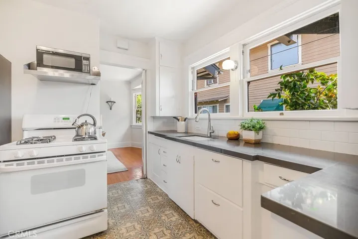 1630 Rose Villa, Pasadena, California 91106