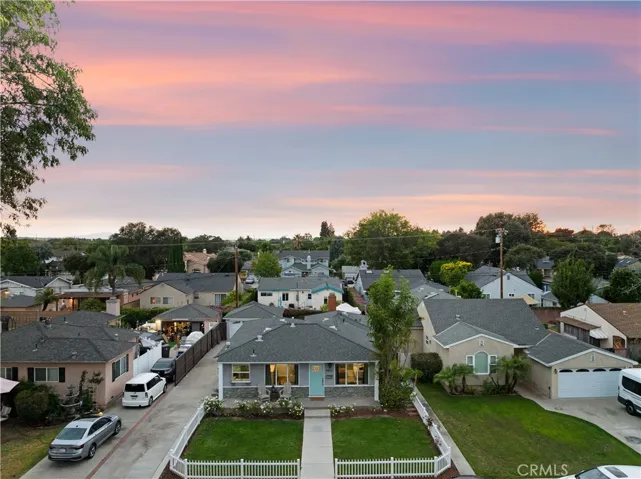 3833 Ocana Avenue, Long Beach, California 90808