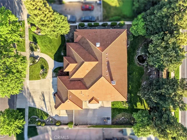 3403 E Vassar Court, Visalia, California 93292