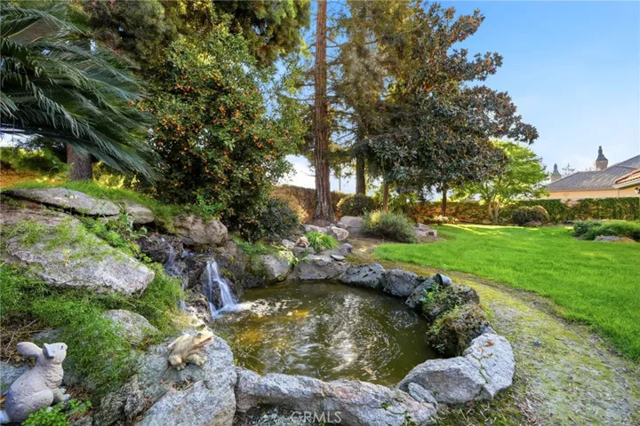 3403 E Vassar Court, Visalia, California 93292