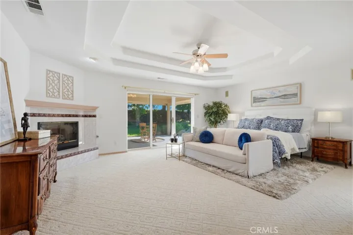 3403 E Vassar Court, Visalia, California 93292