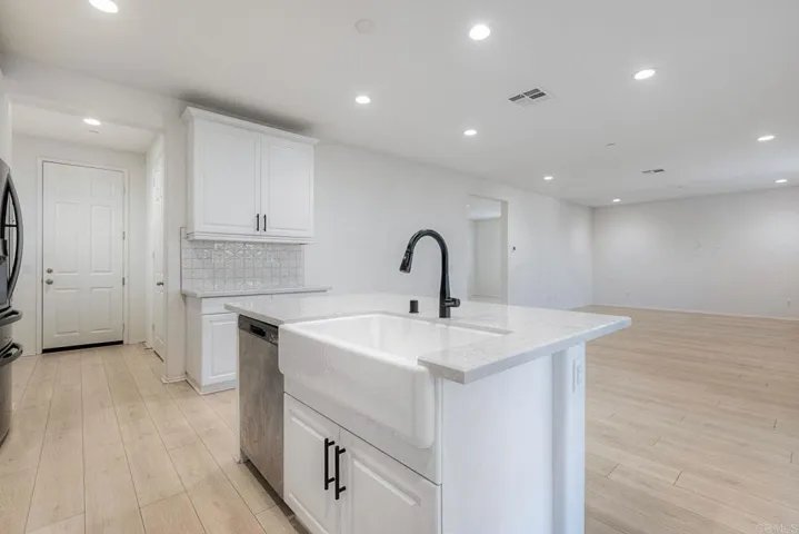 32622 Parker St, Menifee, California 92584