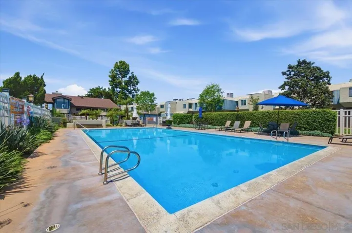 6373 Rancho Mission 5, San Diego, California 92108