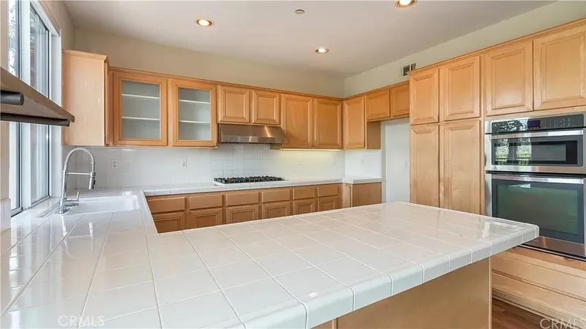 24075 Atun, Dana Point, California 92629