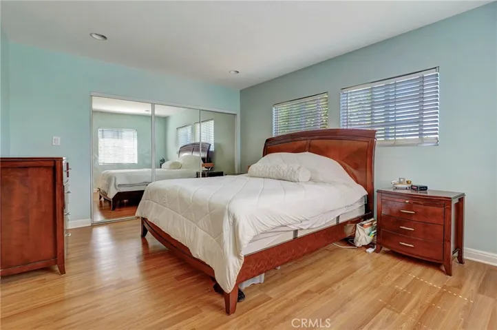 2800 Jolley Drive, Burbank, California 91504