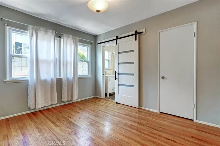 2800 Jolley Drive, Burbank, California 91504