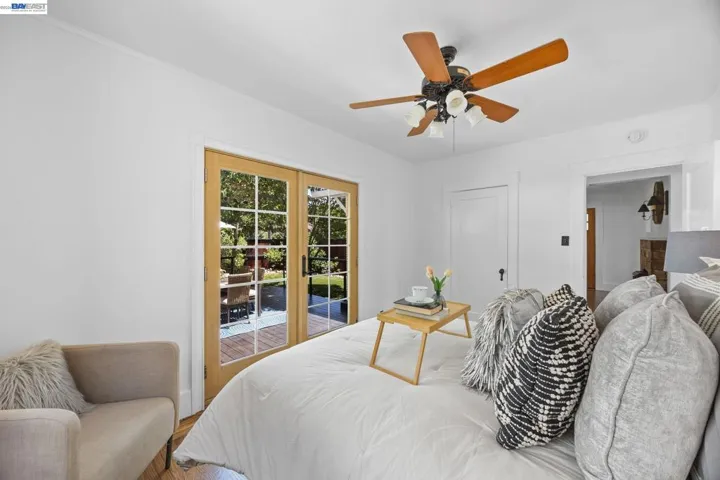 2521 Pleasant St, Oakland, California 94602