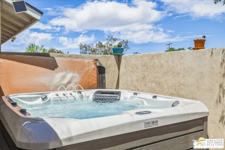 58217 Joshua Drive, Yucca Valley, California 92284