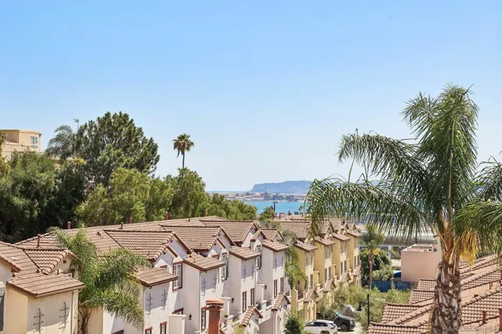 3156 Harbor Ridge Ln, San Diego, California 92103