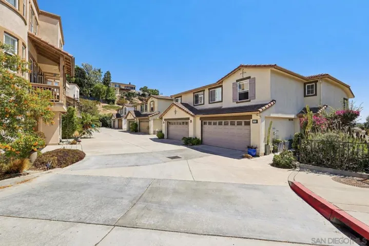 3156 Harbor Ridge Ln, San Diego, California 92103