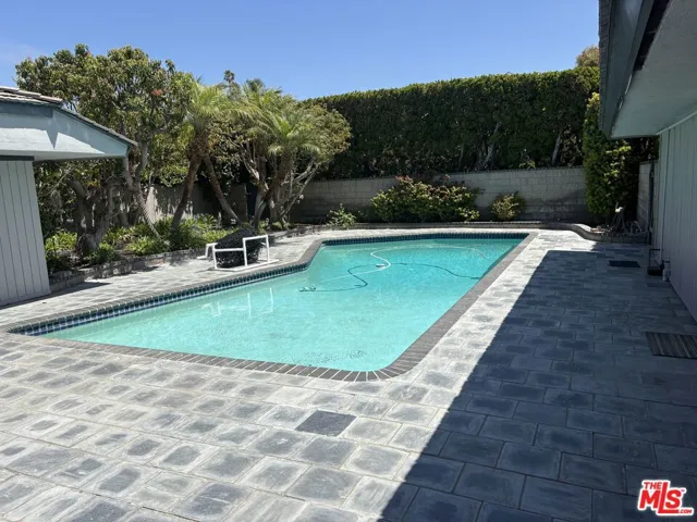 2915 Setting Sun Drive, Corona Del Mar, California 92625