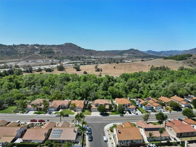 4854 Dulin Road, Fallbrook, California 92028