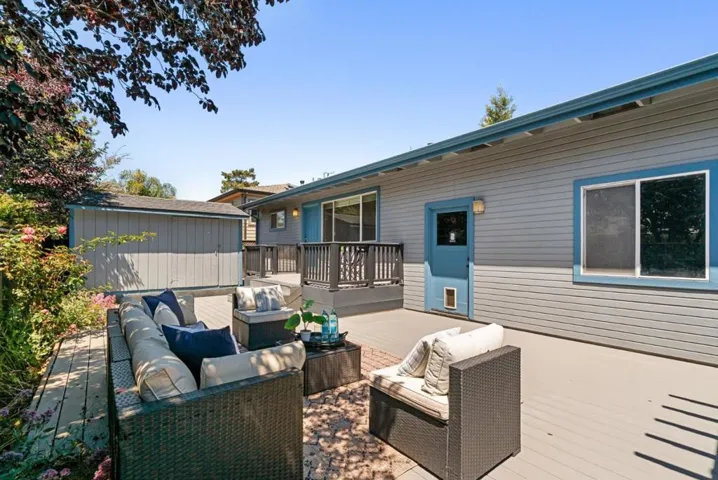 1921 16th Avenue, Santa Cruz, California 95062