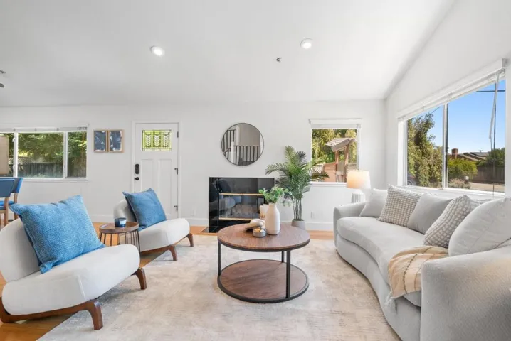 1921 16th Avenue, Santa Cruz, California 95062