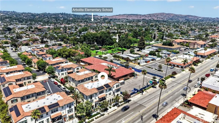 162 Reed, La Habra, California 90631