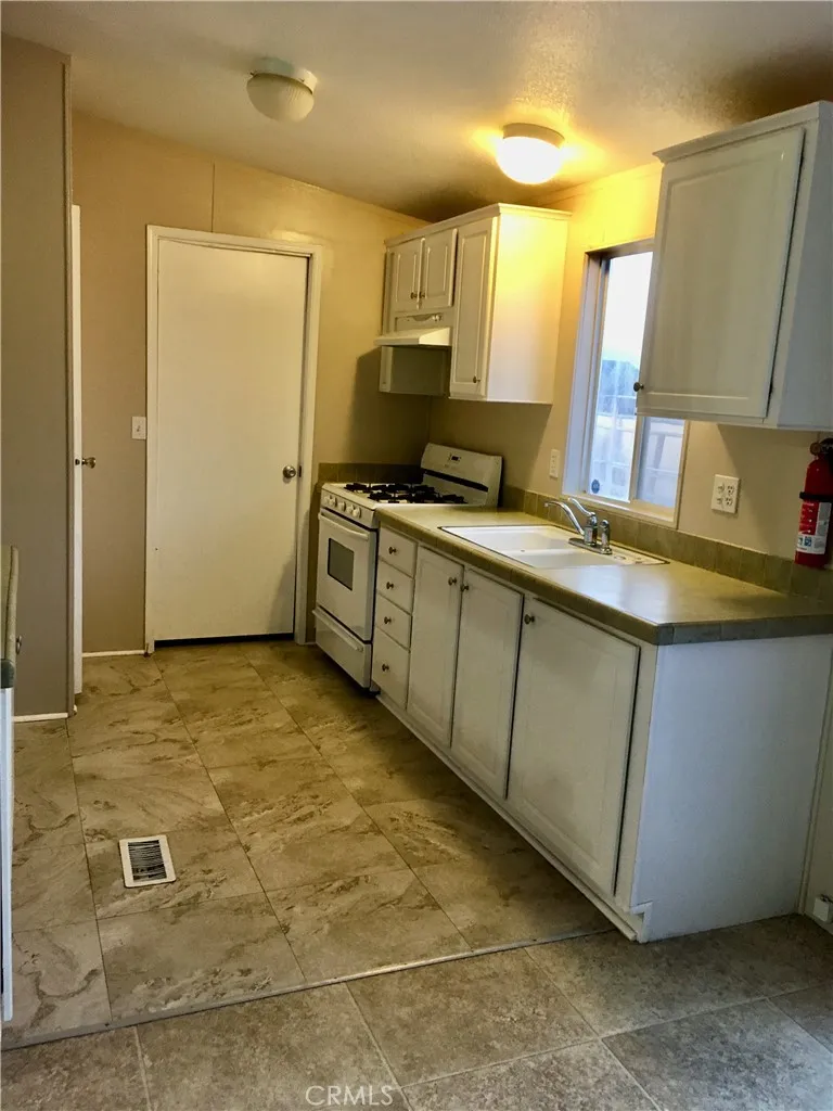 Back house kitchen Back house kitchen