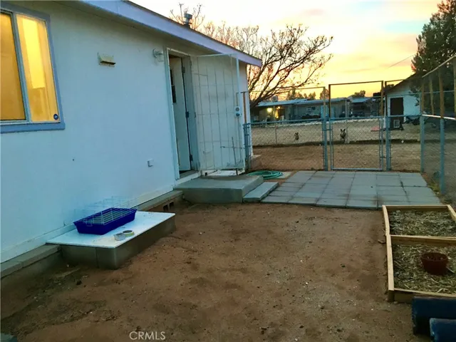 Backhouse backyard
