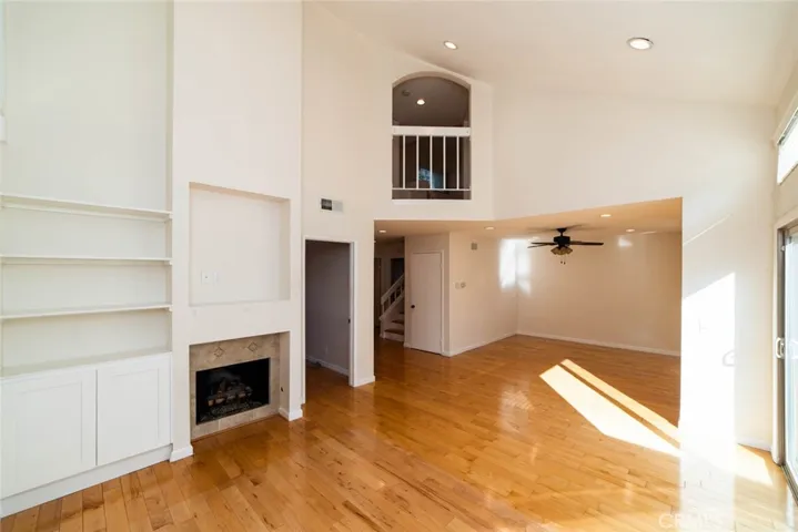 13 Morena 26, Irvine, California 92612