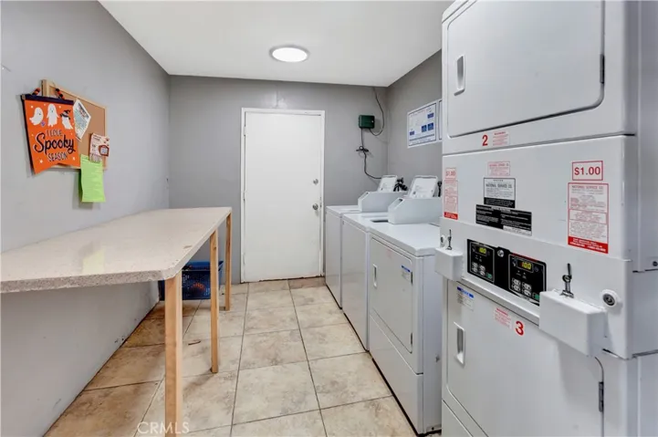 9746 Park, Bellflower, California 90706