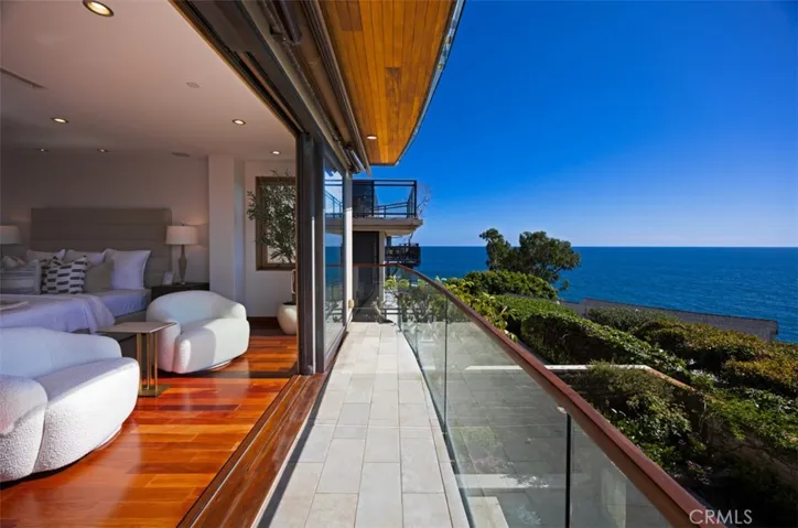 2615 Victoria, Laguna Beach, California 92651