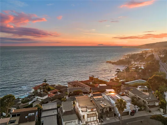 2615 Victoria, Laguna Beach, California 92651