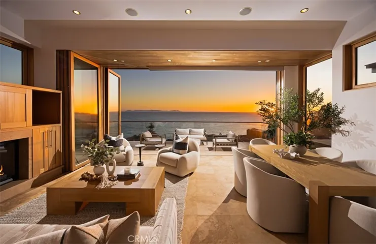 2615 Victoria, Laguna Beach, California 92651