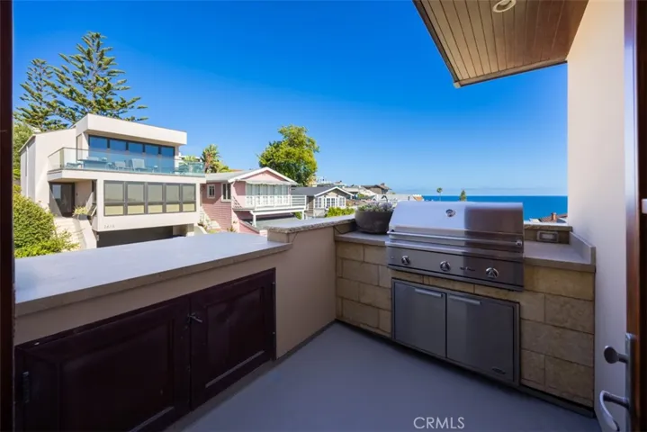 2615 Victoria, Laguna Beach, California 92651