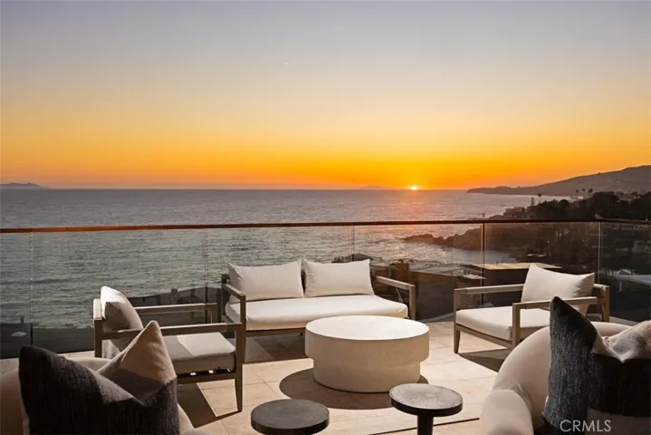2615 Victoria, Laguna Beach, California 92651