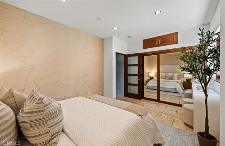 2615 Victoria, Laguna Beach, California 92651