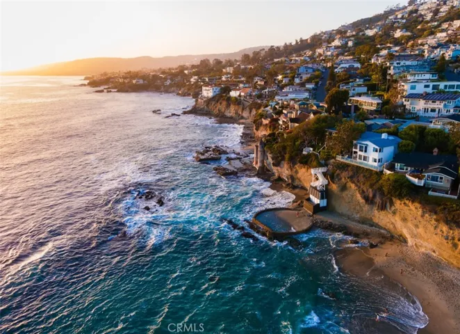 2615 Victoria, Laguna Beach, California 92651