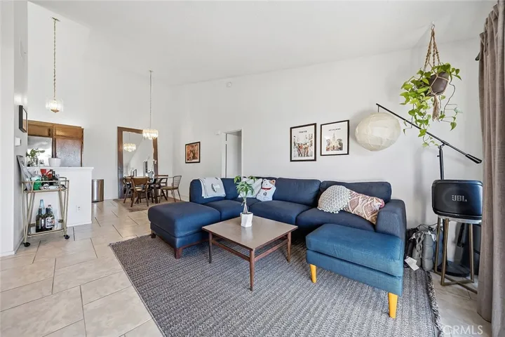 8561 Meadow Brook 205, Garden Grove, California 92844