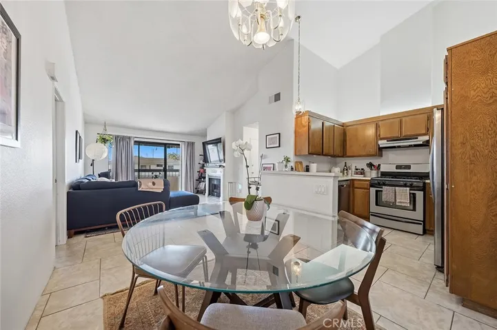 8561 Meadow Brook 205, Garden Grove, California 92844