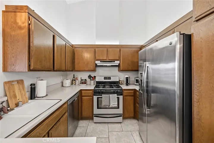 8561 Meadow Brook 205, Garden Grove, California 92844