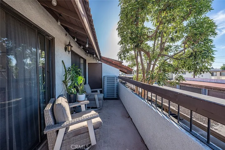 8561 Meadow Brook 205, Garden Grove, California 92844