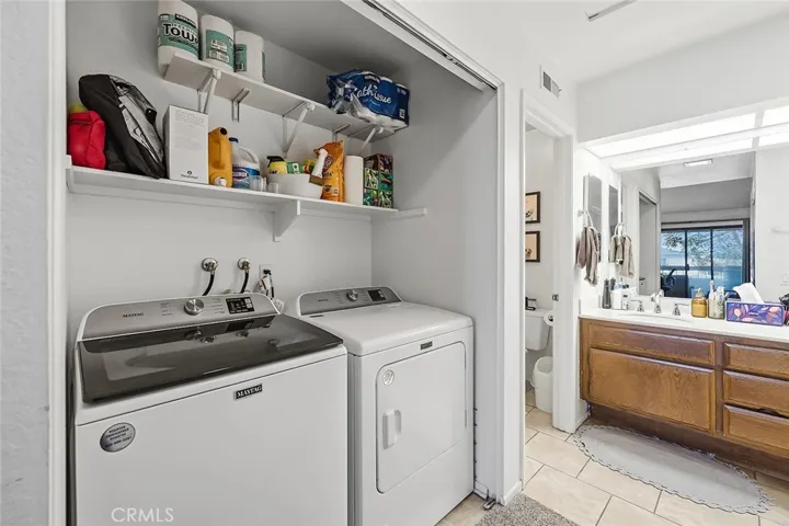 8561 Meadow Brook 205, Garden Grove, California 92844