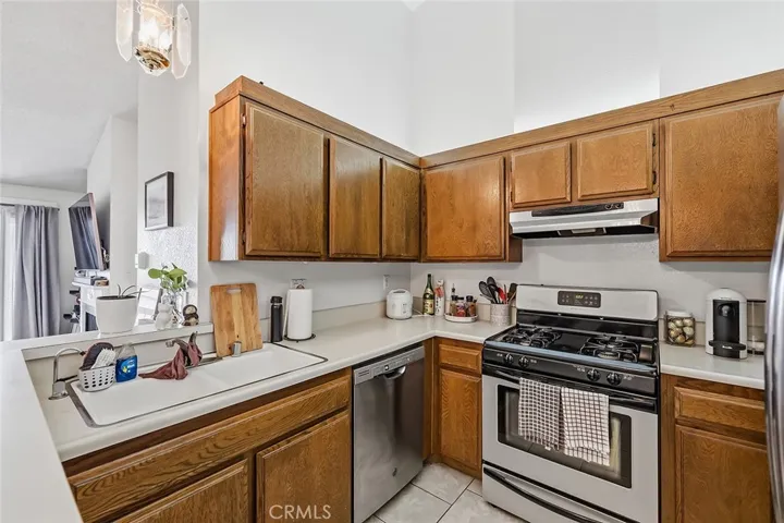 8561 Meadow Brook 205, Garden Grove, California 92844