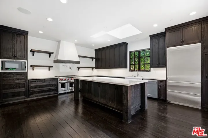 616 21st Place, Santa Monica, California 90402