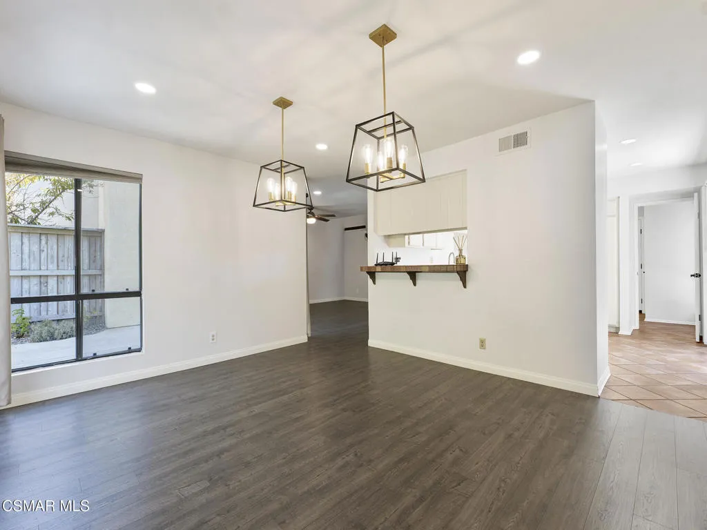 833 Shadow Lake Dr, Thousand Oaks -HsHPr
