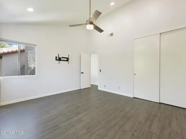 833 Shadow Lake Dr, Thousand Oaks -HsHPr
