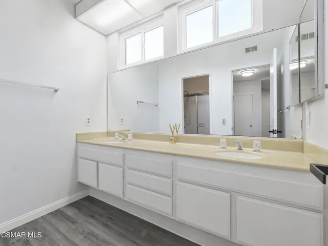 833 Shadow Lake Dr, Thousand Oaks -HsHPr