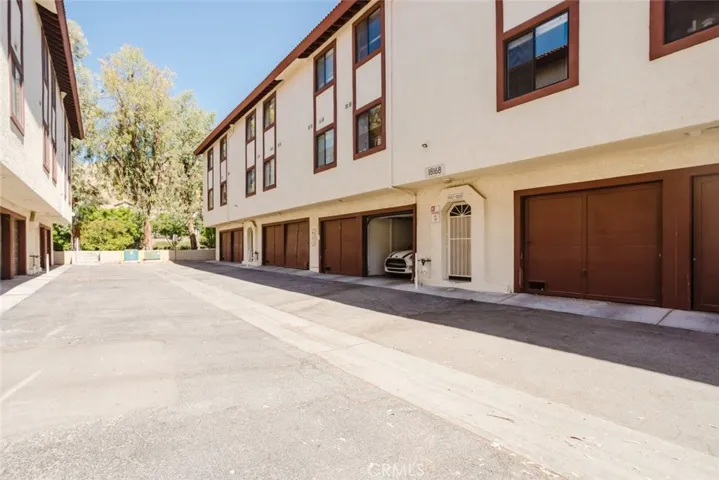 18168 Sundowner Way 1018, Canyon Country, California 91387