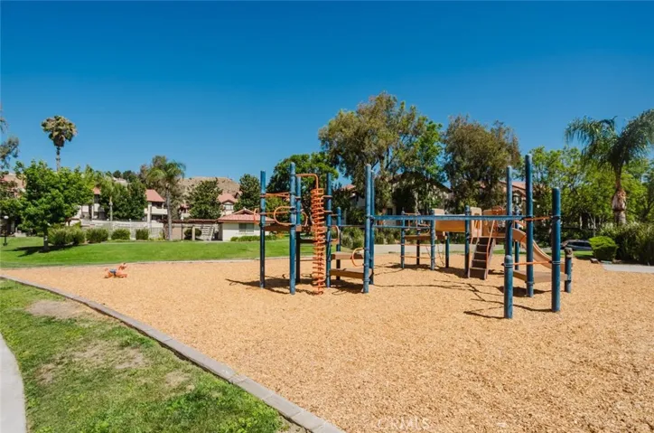18168 Sundowner Way 1018, Canyon Country, California 91387