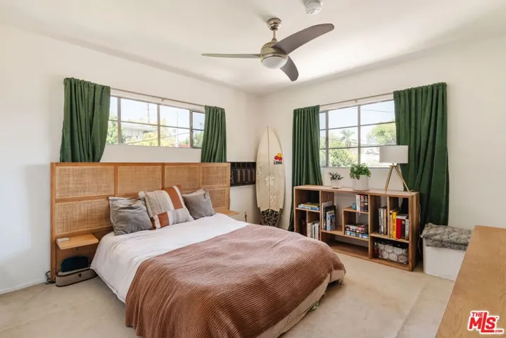 4501 Finley Avenue 10, Los Angeles, California 90027